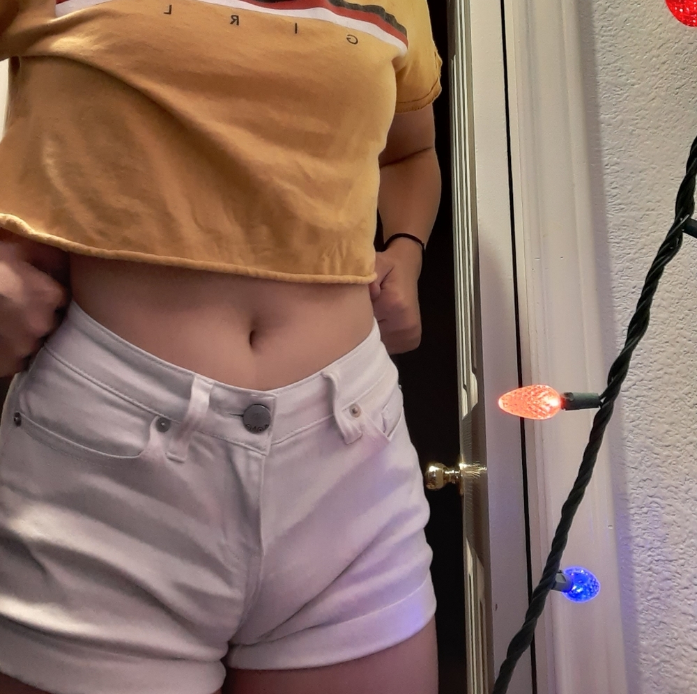 crop top
